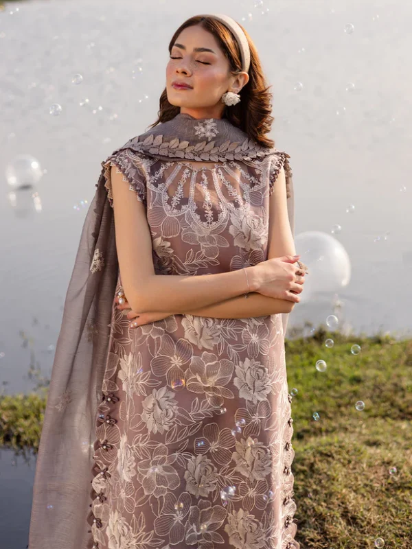 SHG - 02 | 3 PC Lawn - Image 2