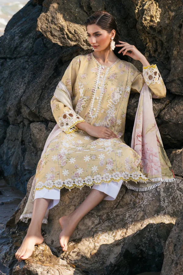 EMBROIDERED PRINTED LAWN-2 | 3PC | UF-4110 - Image 3