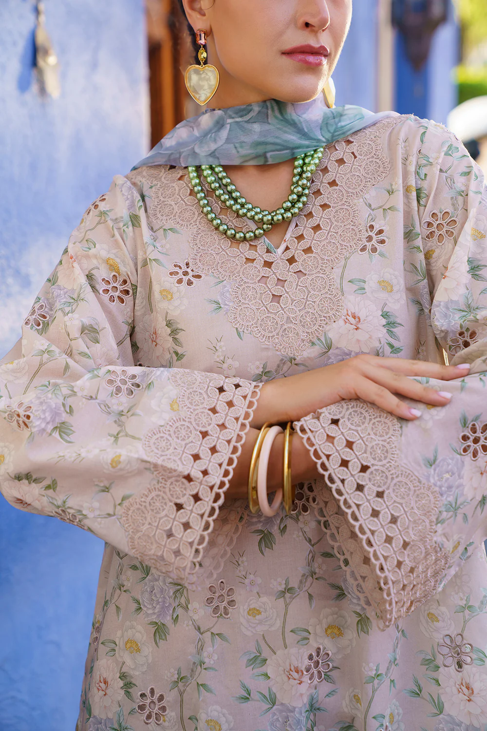 EMBROIDERED PRINTED LAWN- | 3PC | BQU-6 - Image 2