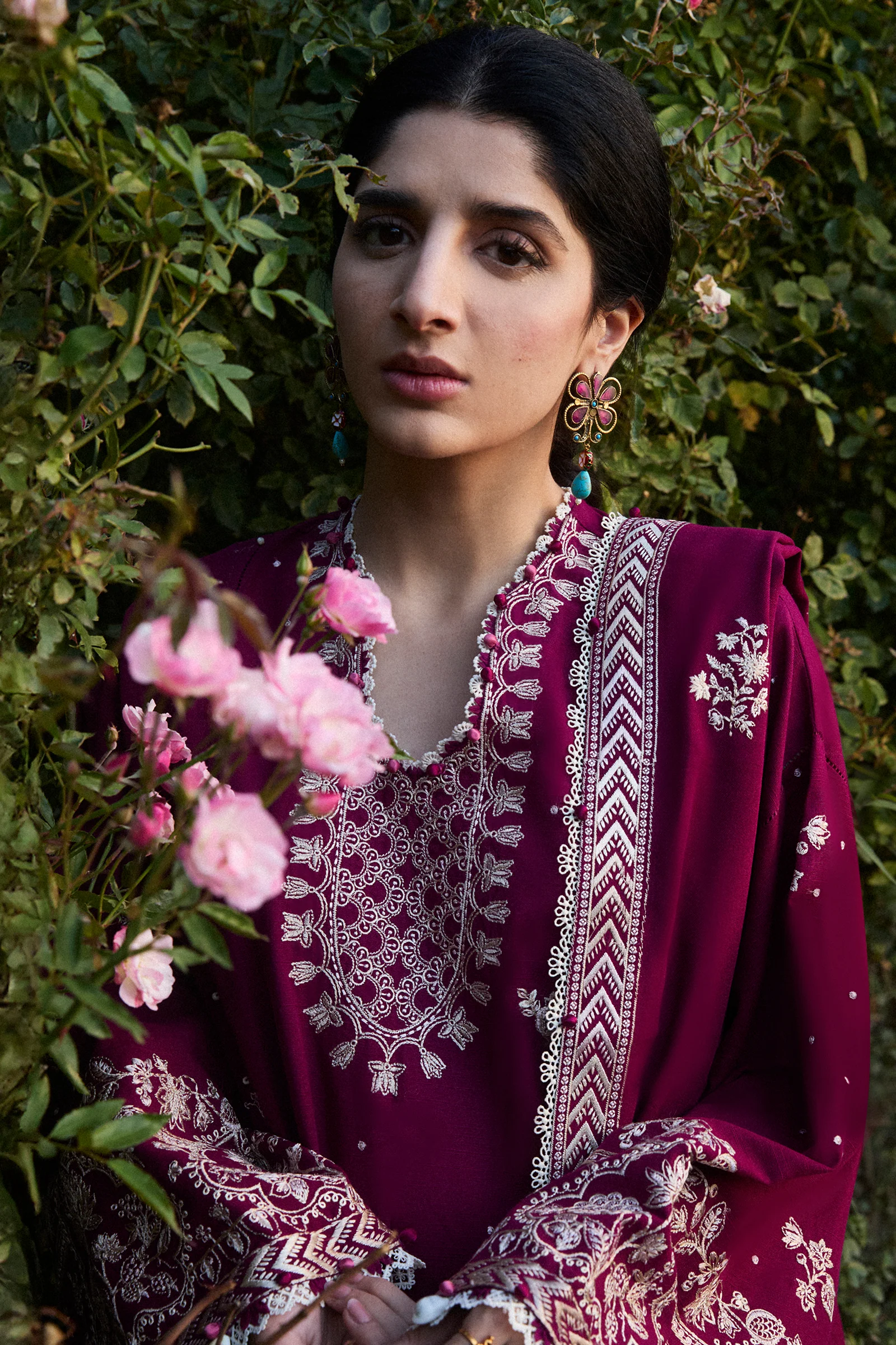 EMBROIDERED KHADDAR| 3PC | ZH-1 - Image 3