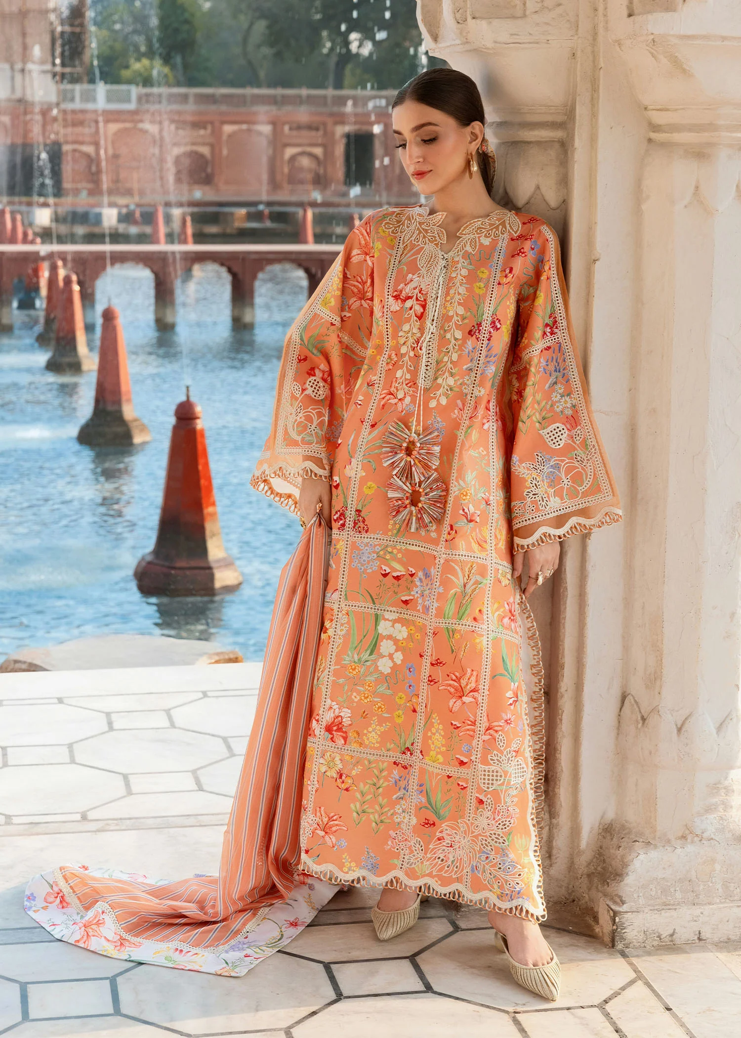 3 Pc Luxury Lawn | CE 3 - Image 3