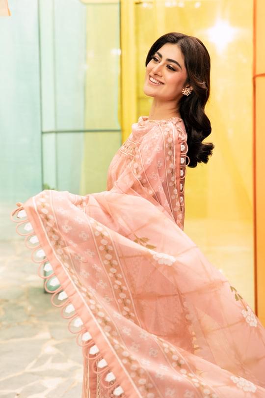 3 Pc Unstitched Embroidered Lawn Suit | MB-CUS25-711B - Image 2