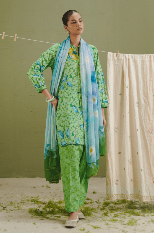 3 Pc Unstitched Printed Lawn Suit